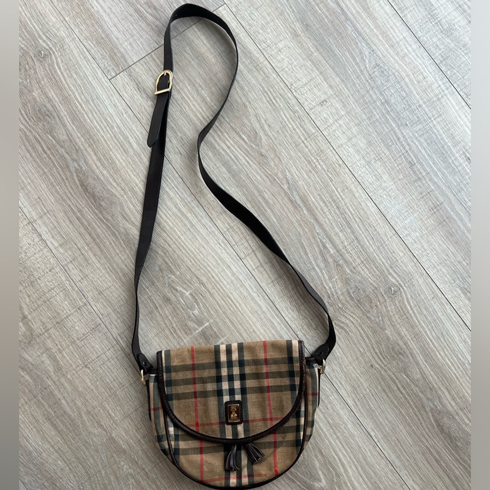 Burberry Haymarket Check Crossbody Bag Canvas Crossbody Bag - Picture 9 of 11